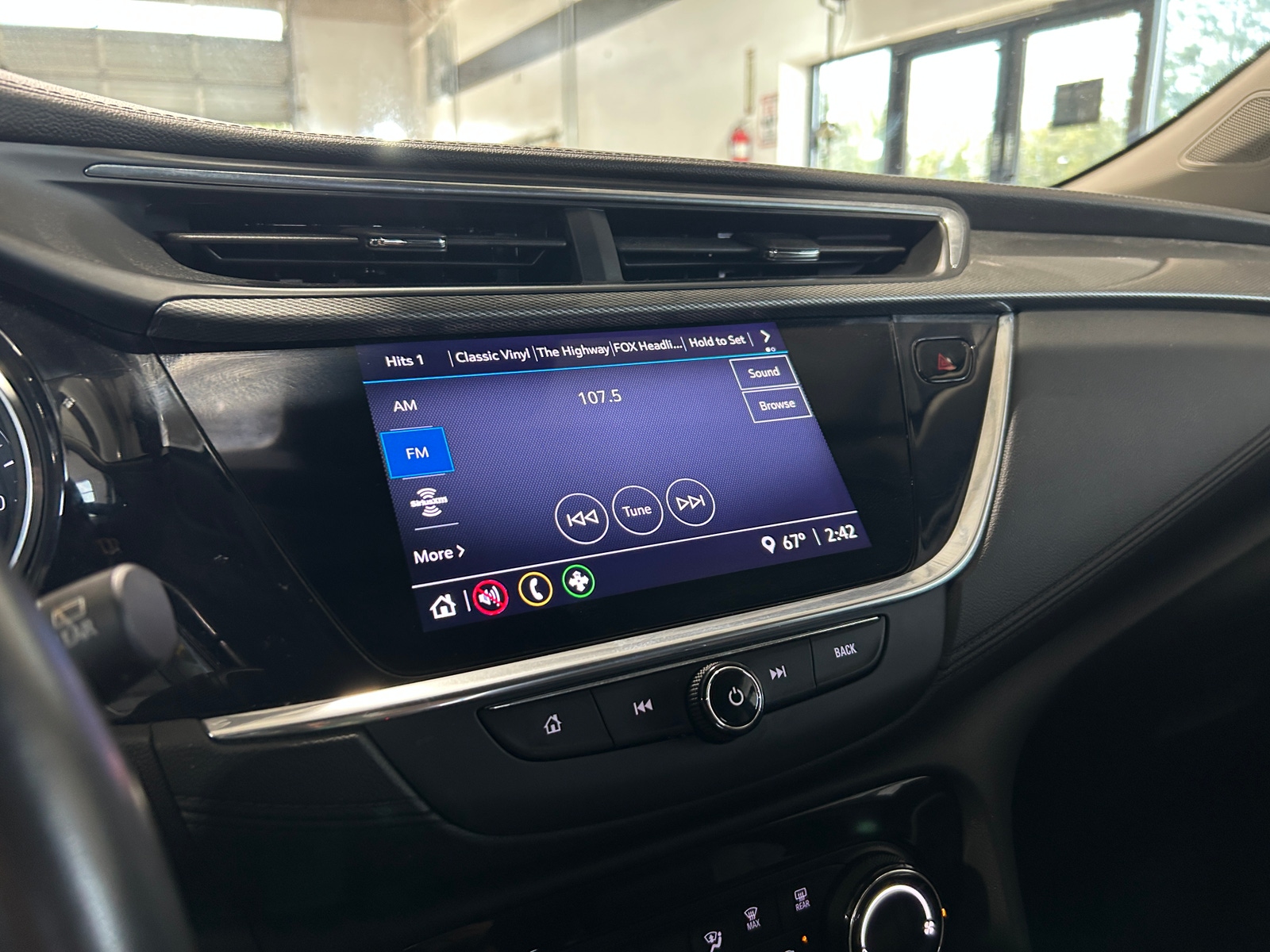 Thumbnail: 2023 Buick Encore GX - 4