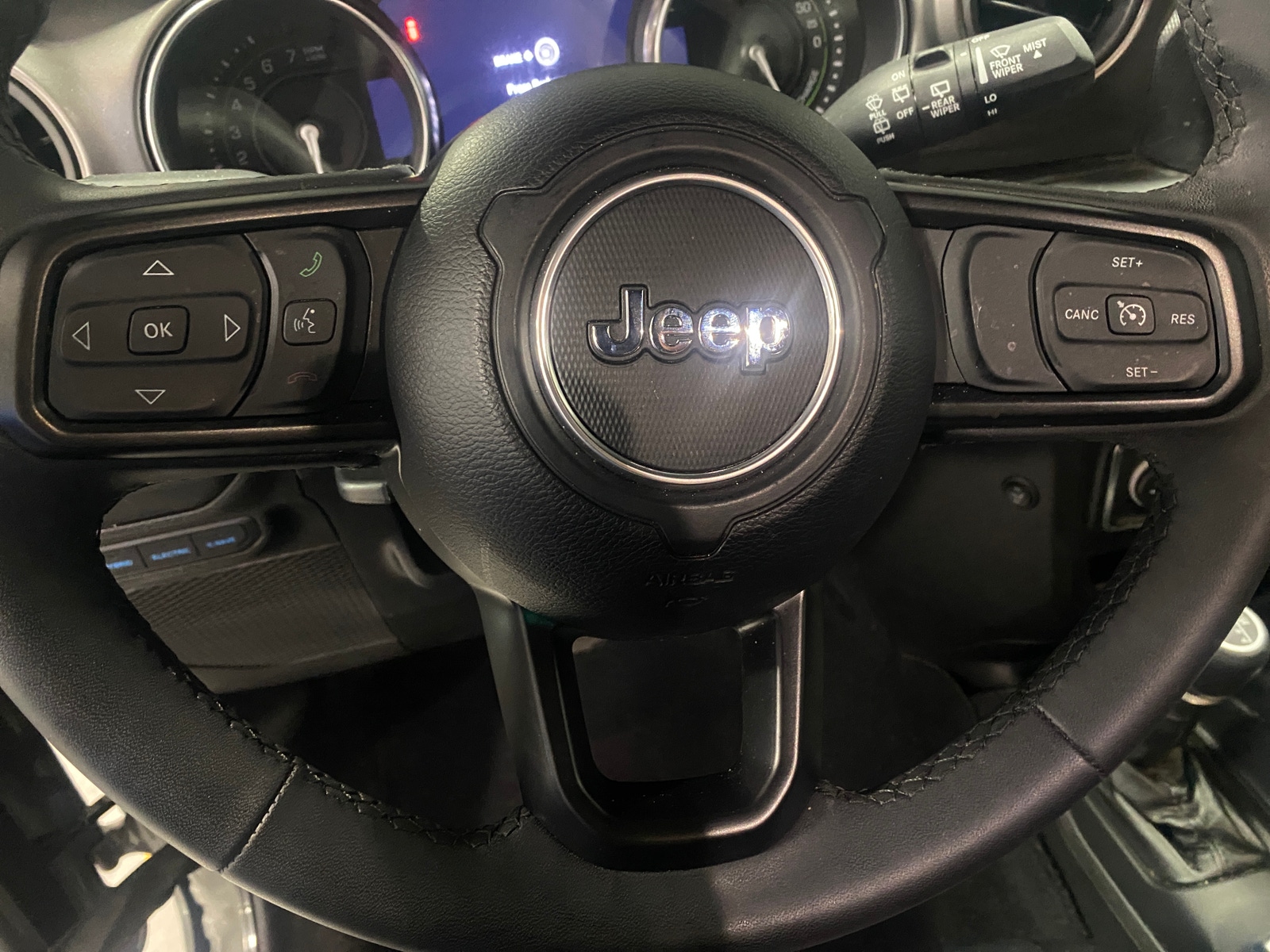 Thumbnail: 2023 Jeep Wrangler - 5