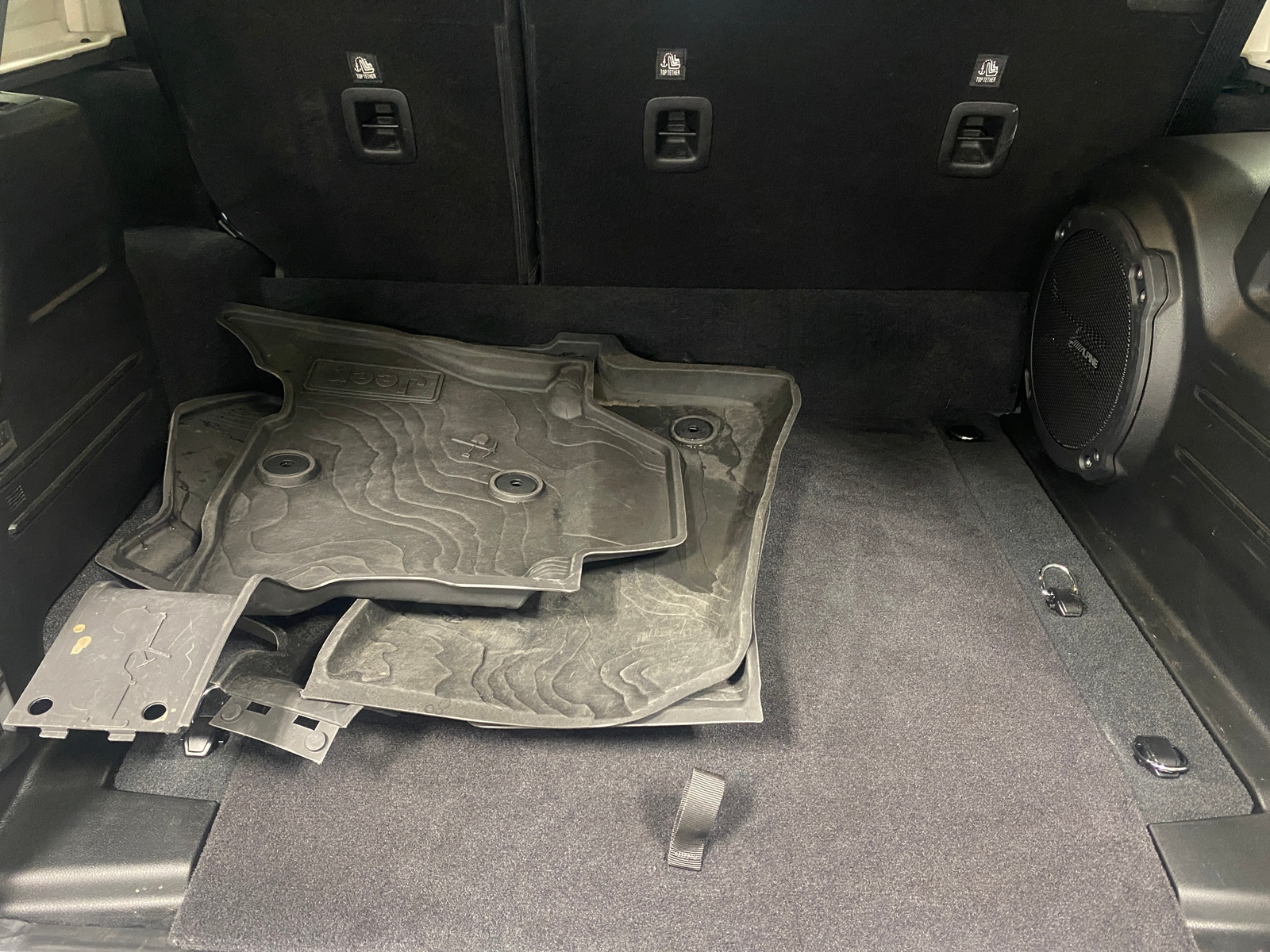 Thumbnail: 2023 Jeep Wrangler - 7