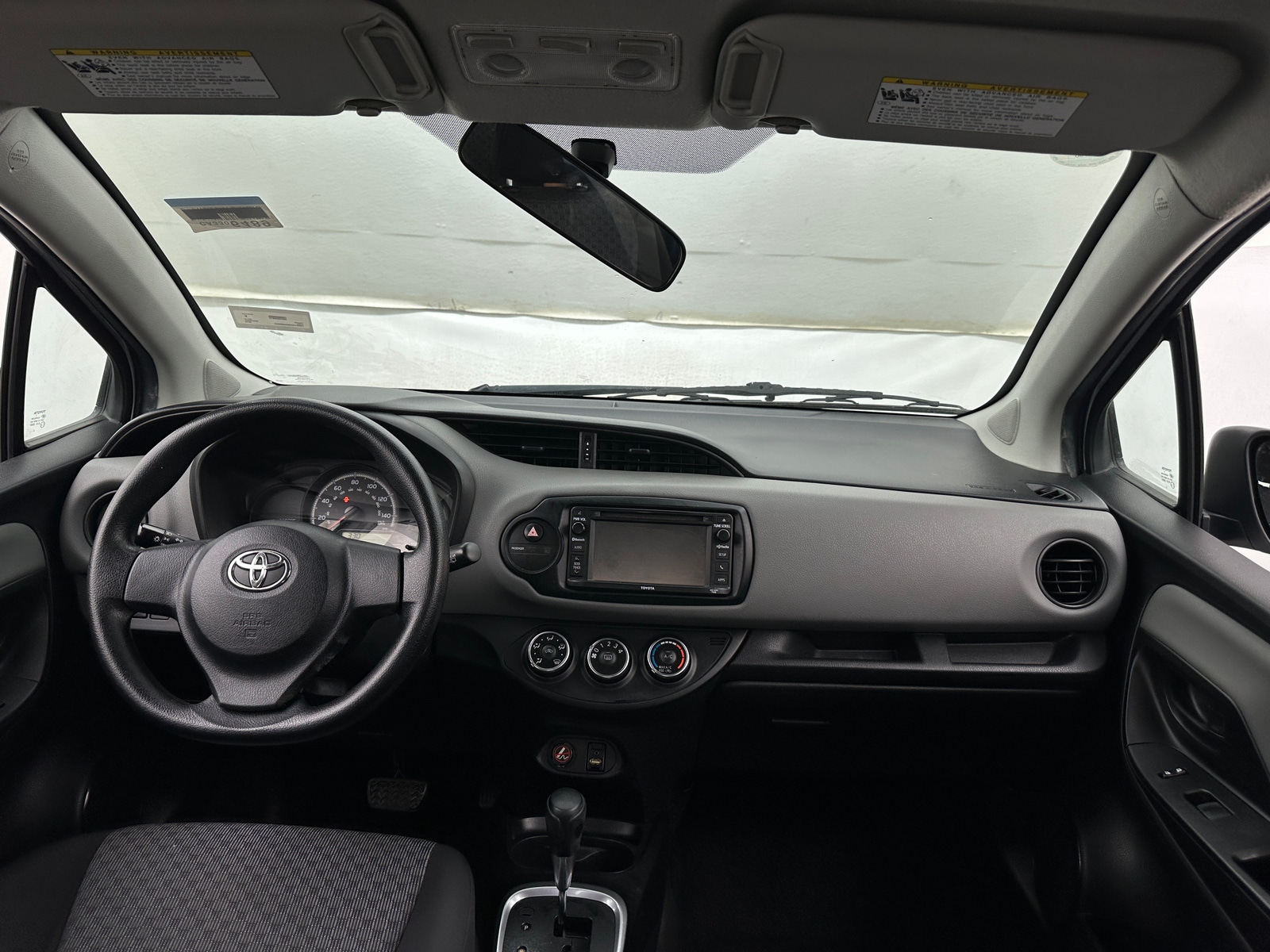 Thumbnail: 2016 Toyota Yaris - 3