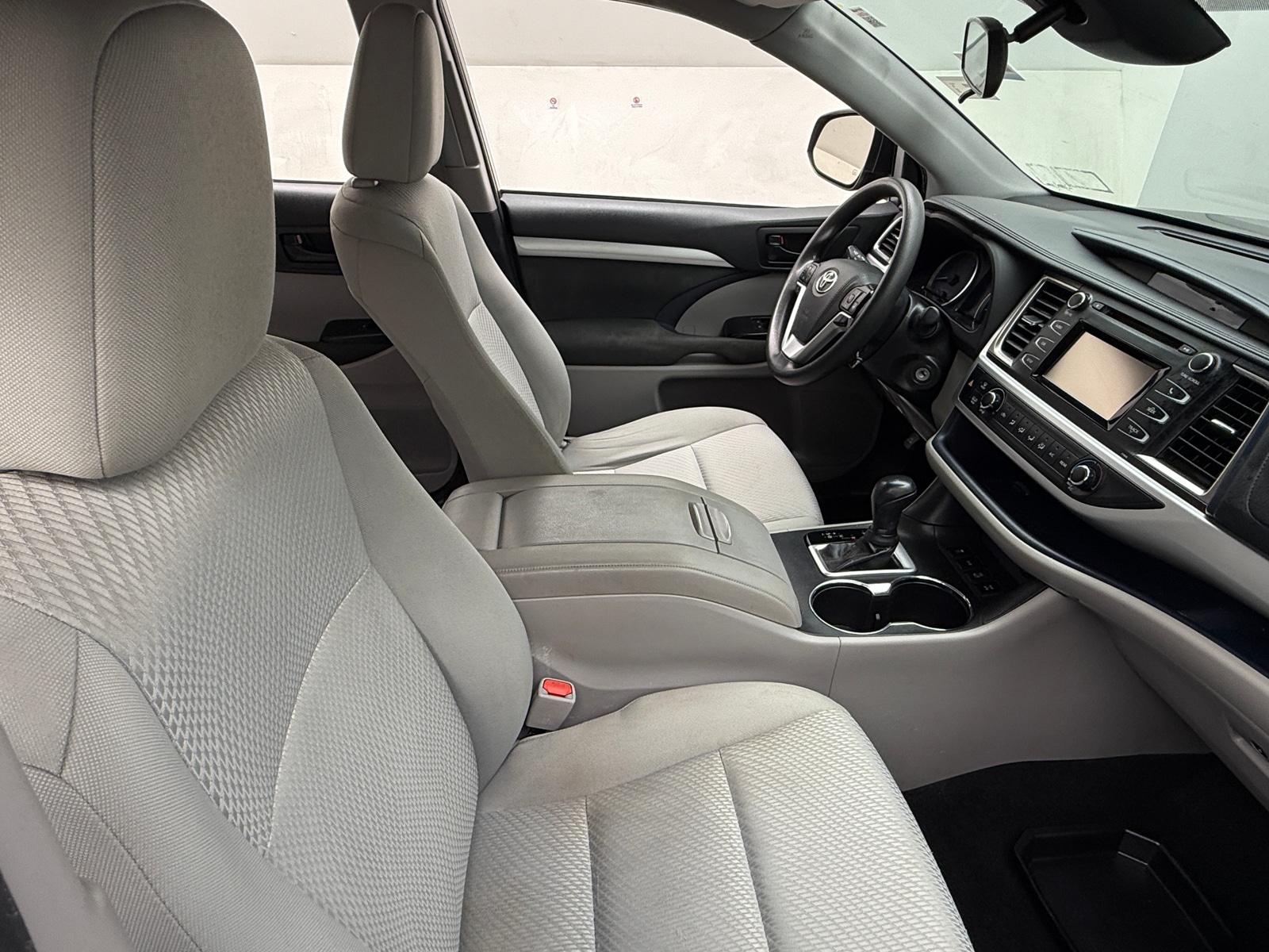 Thumbnail: 2019 Toyota Highlander - 2