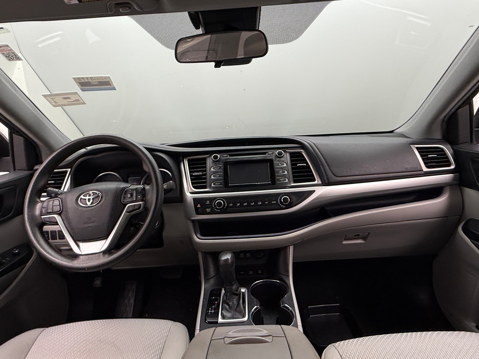 Thumbnail: 2019 Toyota Highlander - 3