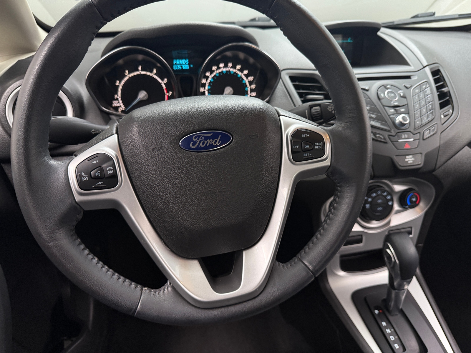 Thumbnail: 2016 Ford Fiesta - 5