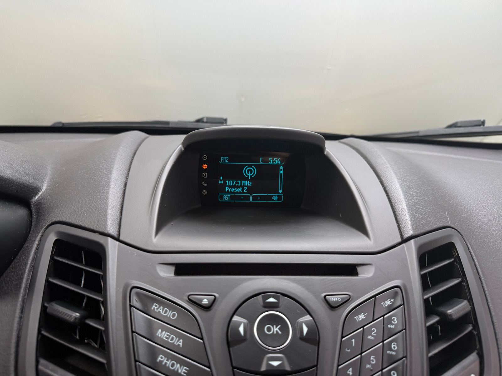 Thumbnail: 2016 Ford Fiesta - 4