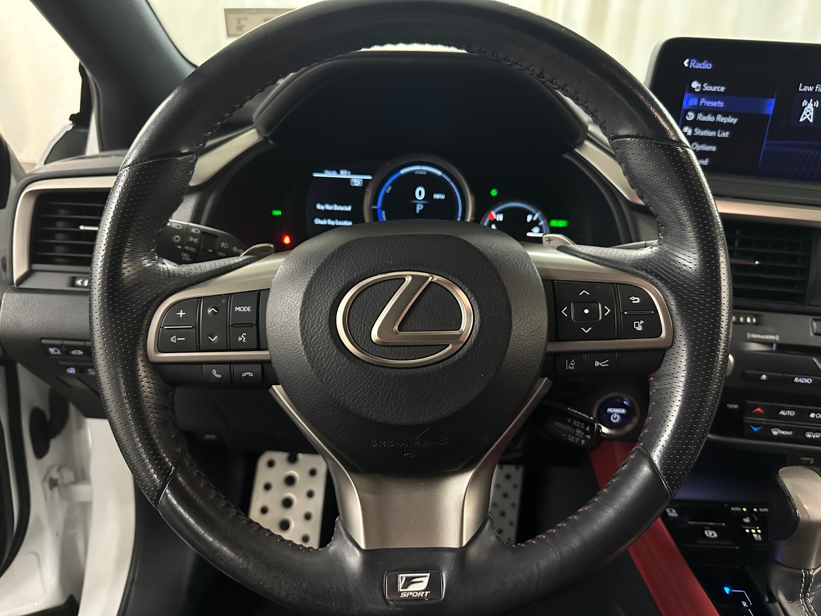 Thumbnail: 2020 Lexus RX - 4