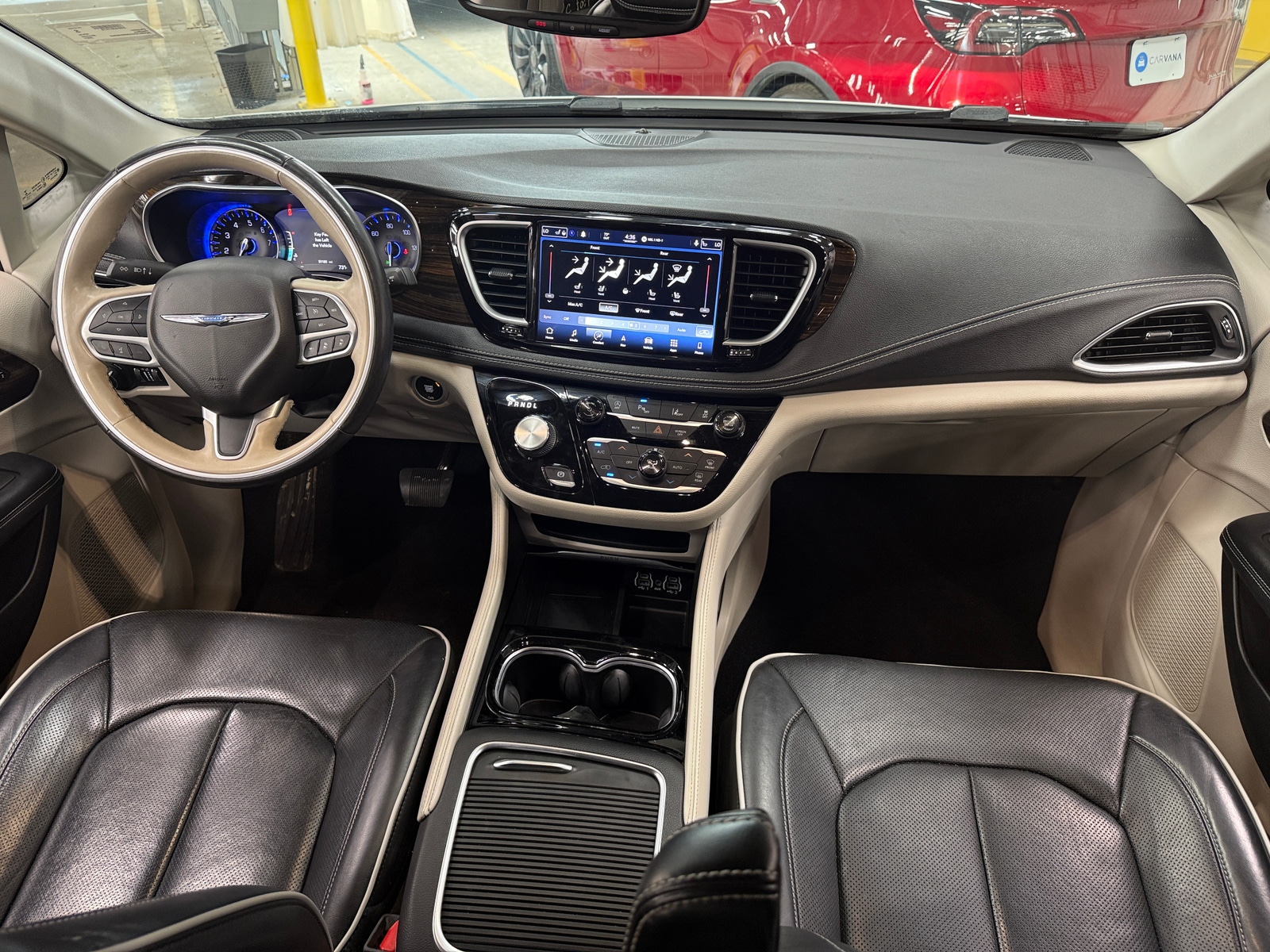 Thumbnail: 2021 Chrysler Pacifica - 2