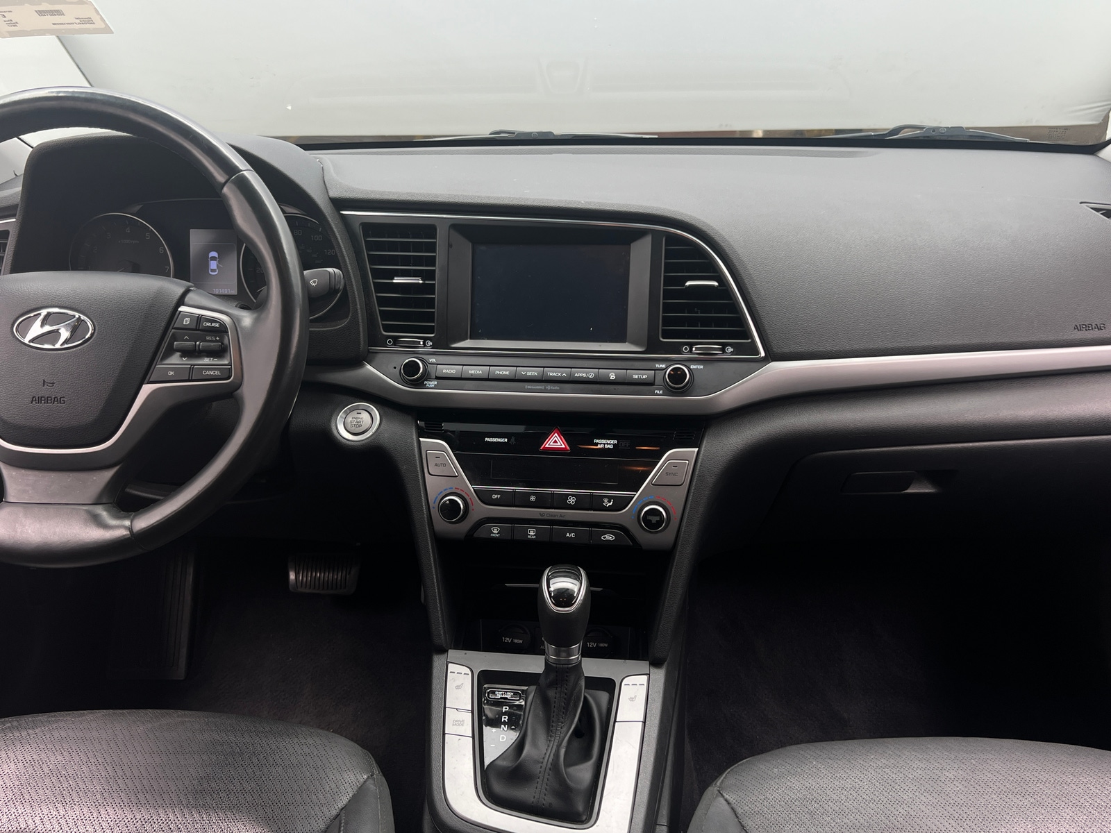 Thumbnail: 2017 Hyundai Elantra - 2