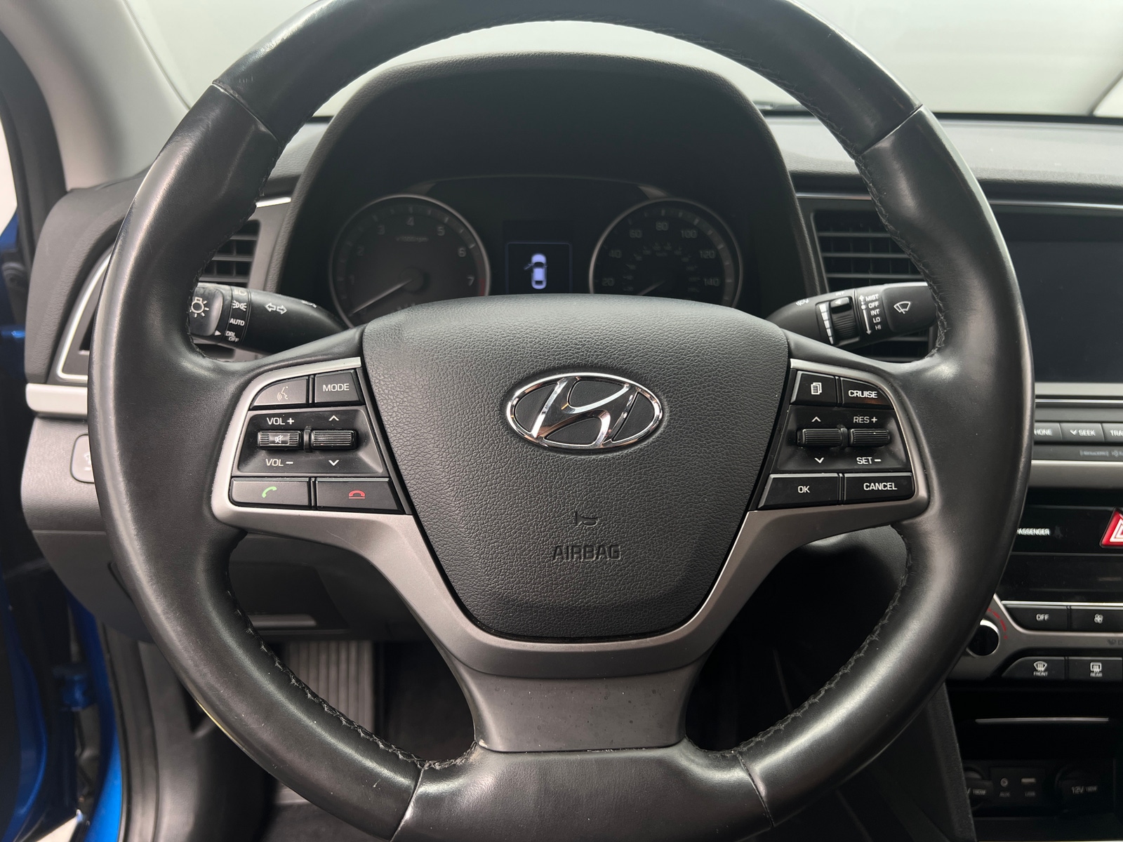 Thumbnail: 2017 Hyundai Elantra - 4