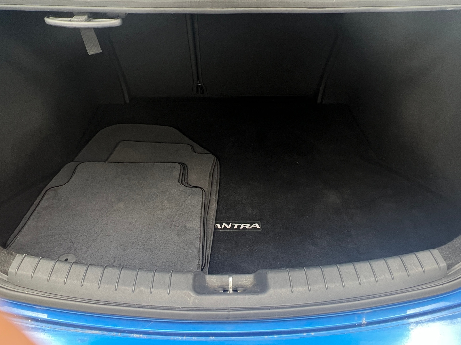 Thumbnail: 2017 Hyundai Elantra - 6