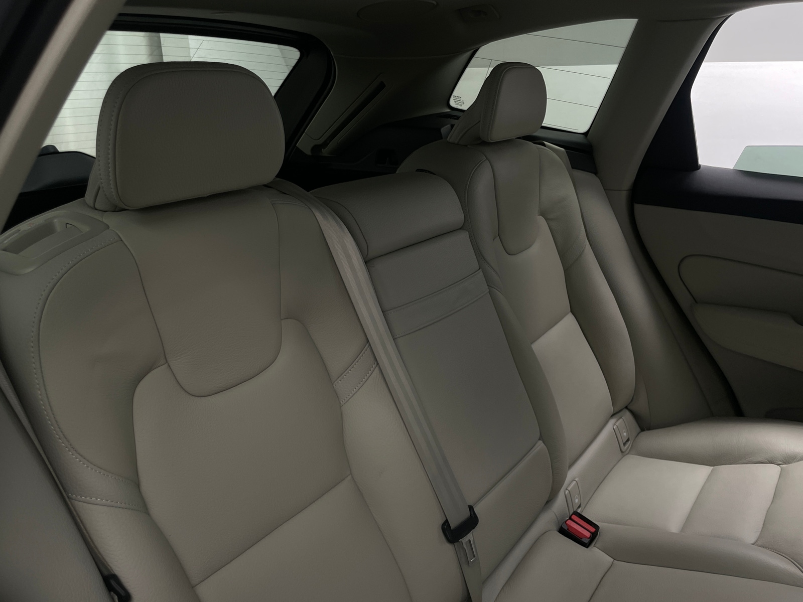 Thumbnail: 2020 Volvo XC60 - 5