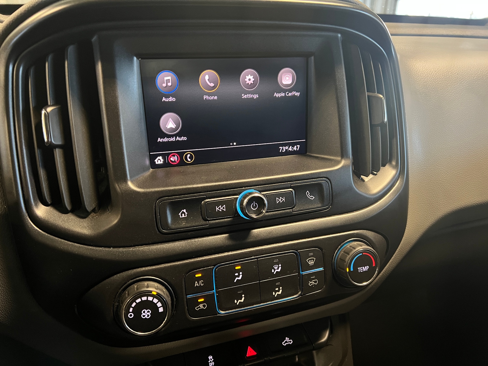 Thumbnail: 2021 Chevrolet Colorado - 4
