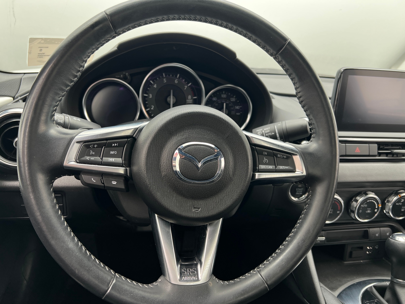 Thumbnail: 2021 Mazda MX-5 Miata - 4