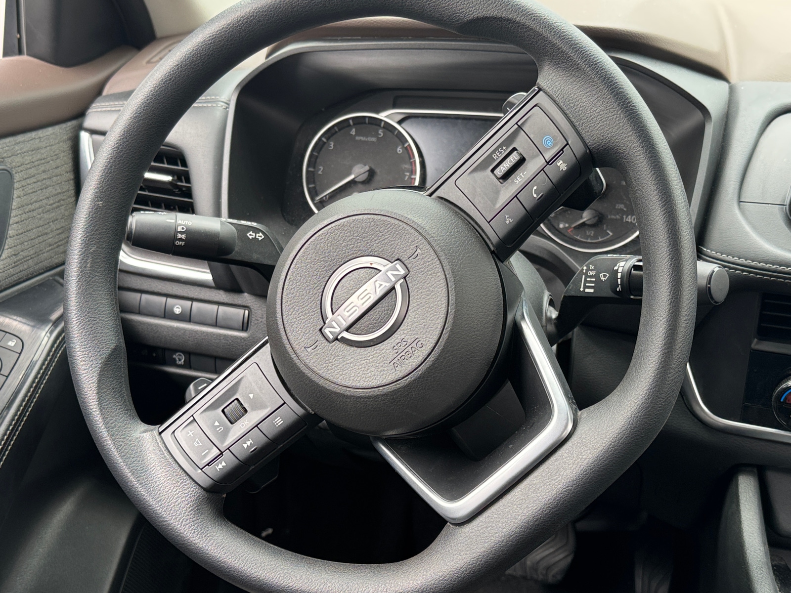 Thumbnail: 2023 Nissan Rogue - 5