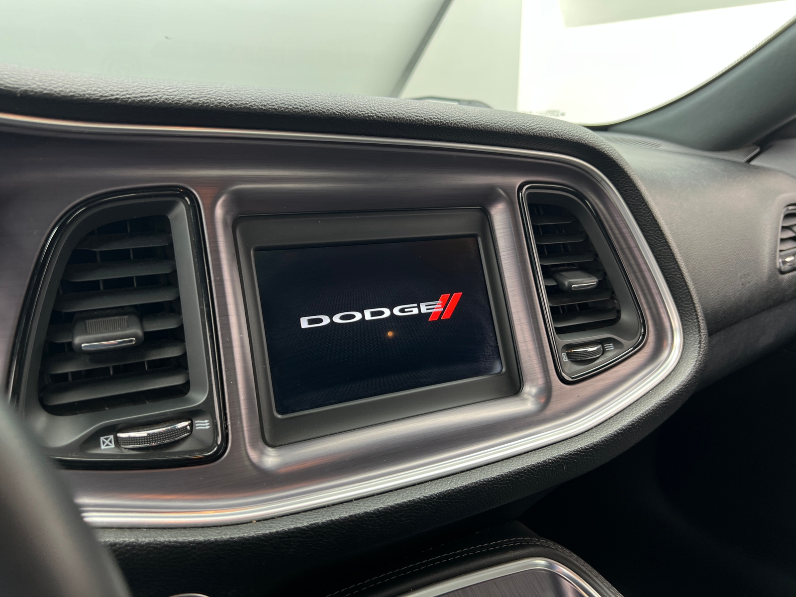 Thumbnail: 2018 Dodge Challenger - 3