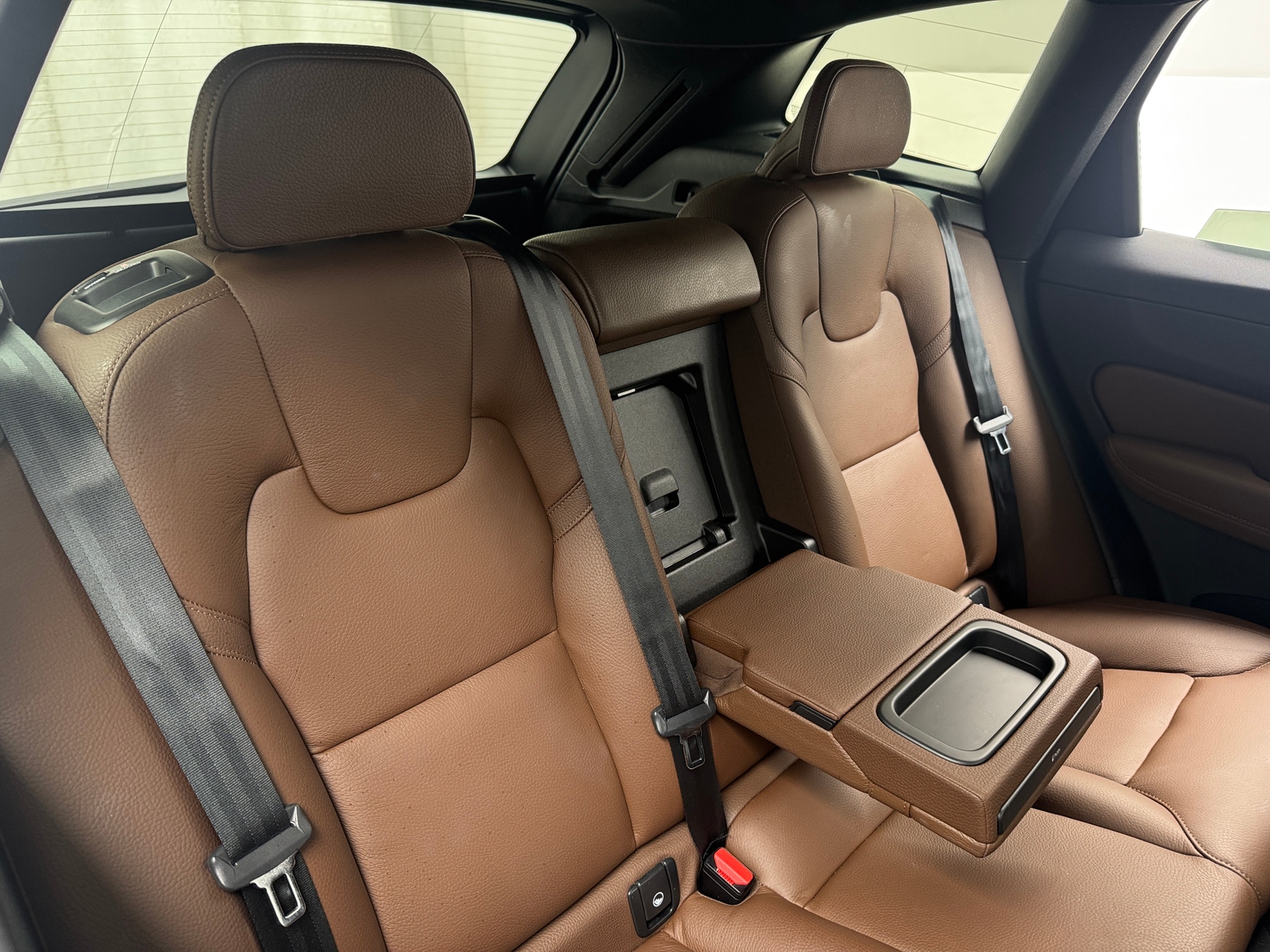 Thumbnail: 2021 Volvo XC60 - 5