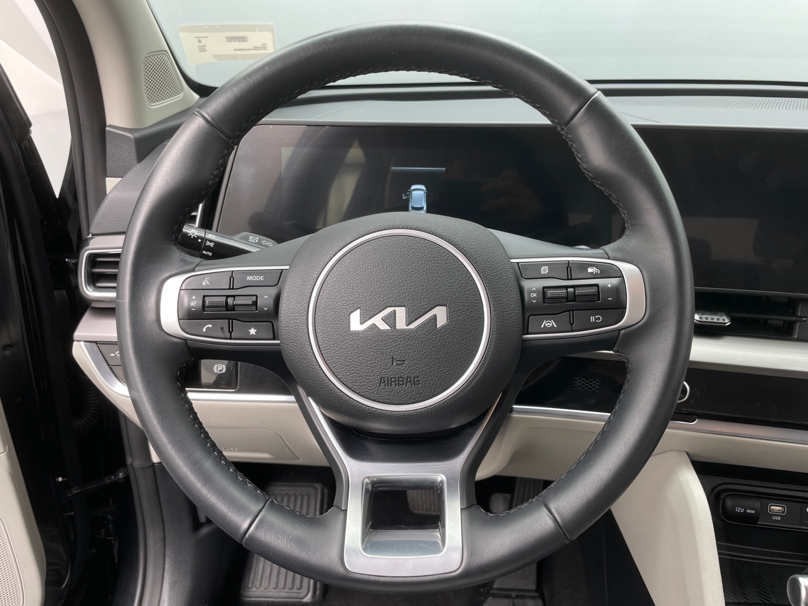 Thumbnail: 2025 Kia Sportage - 4