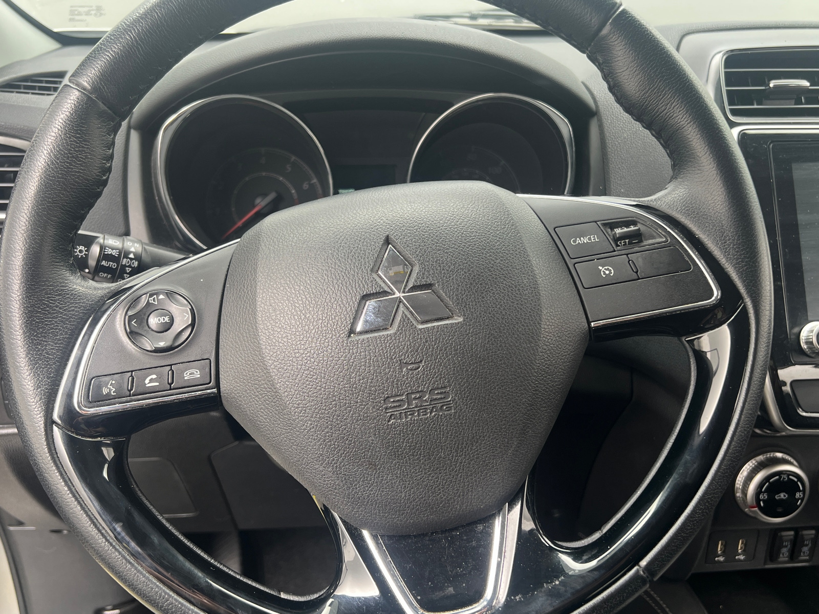 Thumbnail: 2021 Mitsubishi Outlander Sport - 5