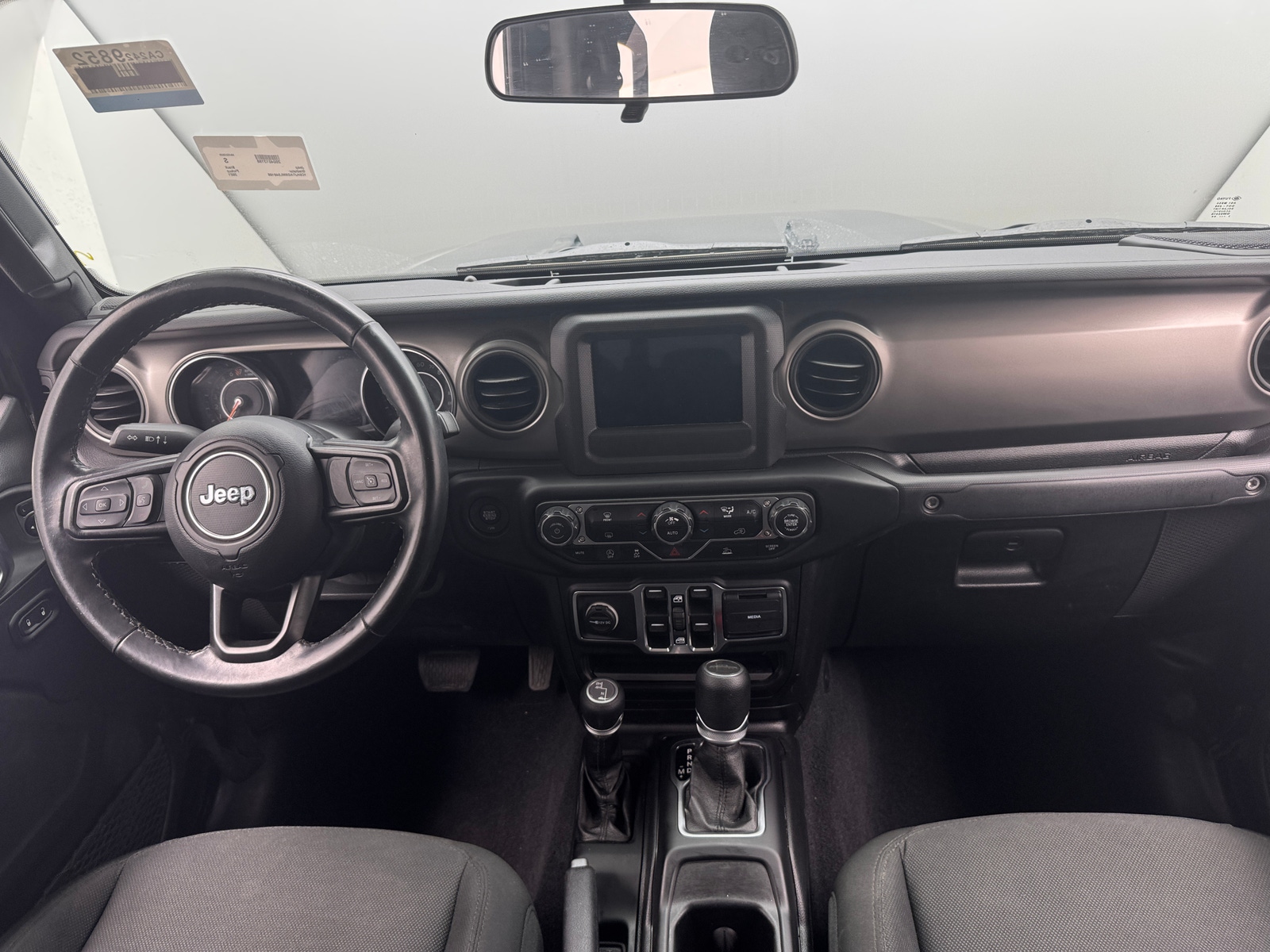 Thumbnail: 2021 Jeep Gladiator - 3