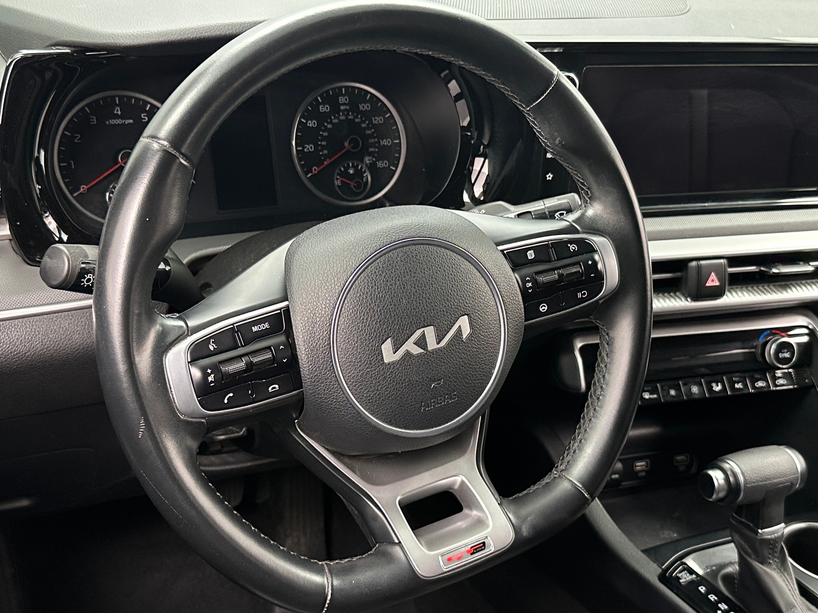 Thumbnail: 2022 Kia K5 - 5