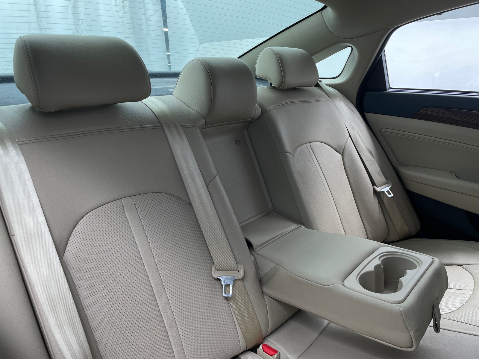 Thumbnail: 2016 Hyundai Sonata - 5