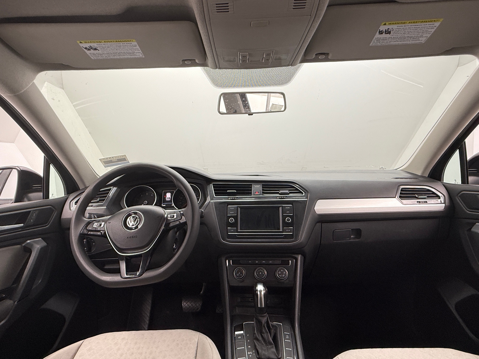 Thumbnail: 2019 Volkswagen Tiguan - 3
