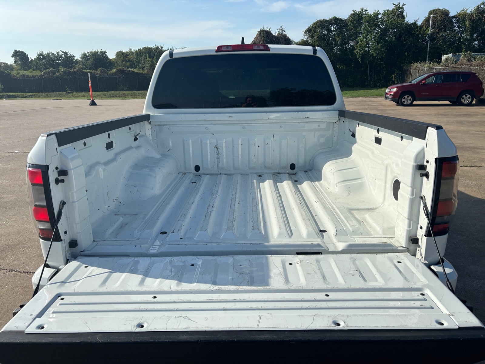 Thumbnail: 2024 Nissan Frontier - 6