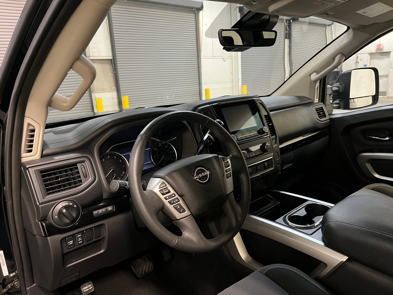 Thumbnail: 2024 Nissan Titan - 3