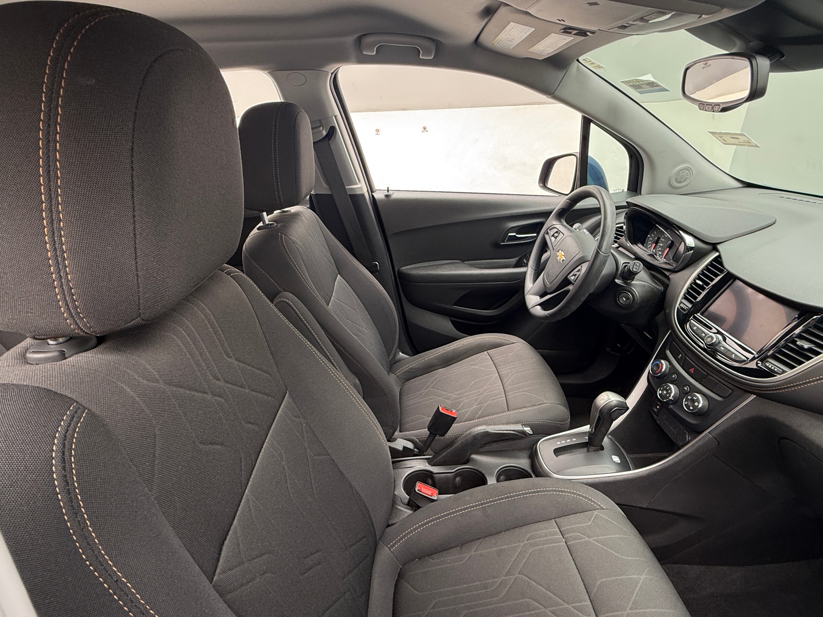 Thumbnail: 2020 Chevrolet Trax - 2