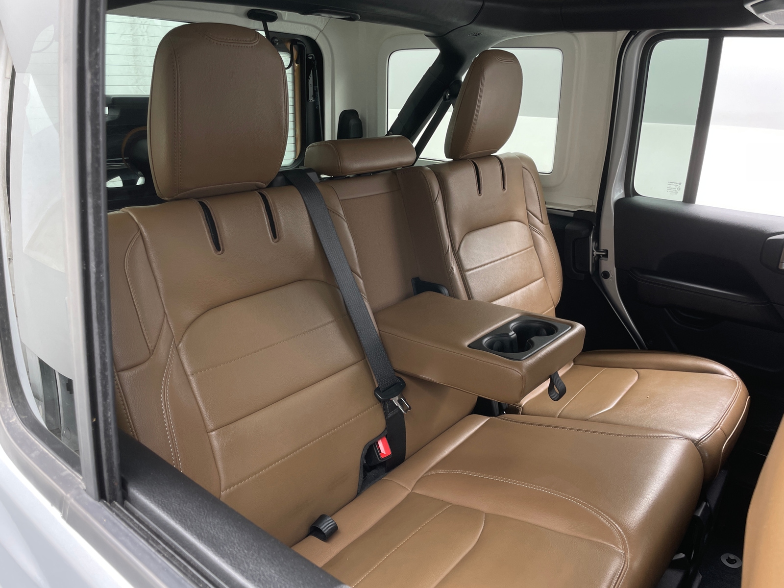 Thumbnail: 2022 Jeep Wrangler - 5