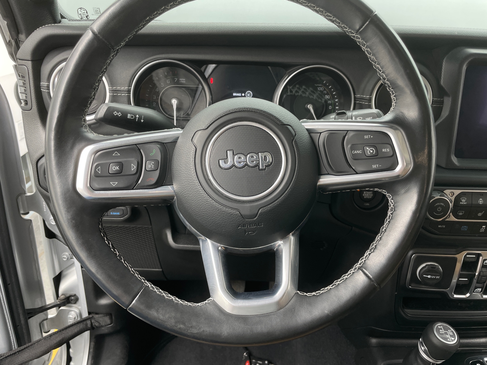 Thumbnail: 2022 Jeep Wrangler - 4