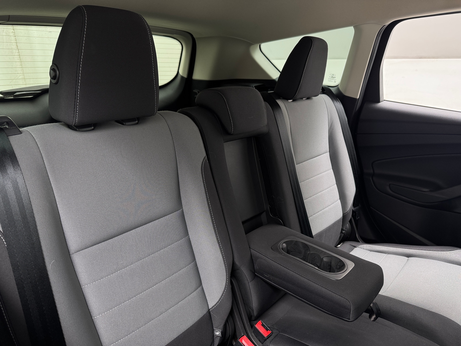 Thumbnail: 2016 Ford Escape - 6