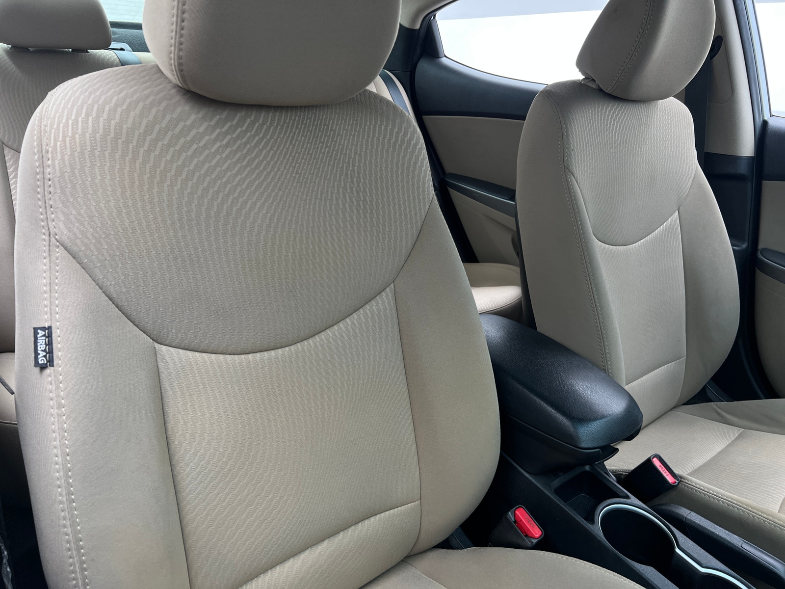 Thumbnail: 2016 Hyundai Elantra - 2