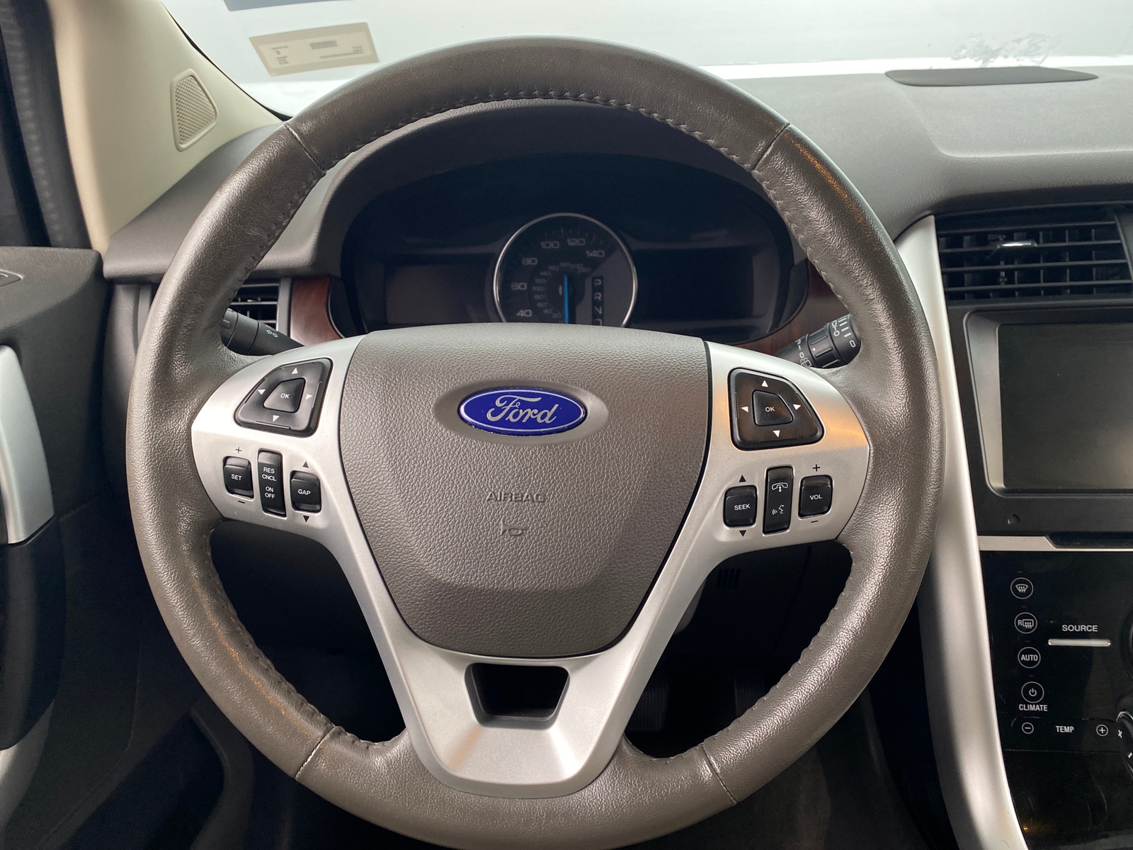 Thumbnail: 2013 Ford Edge - 4