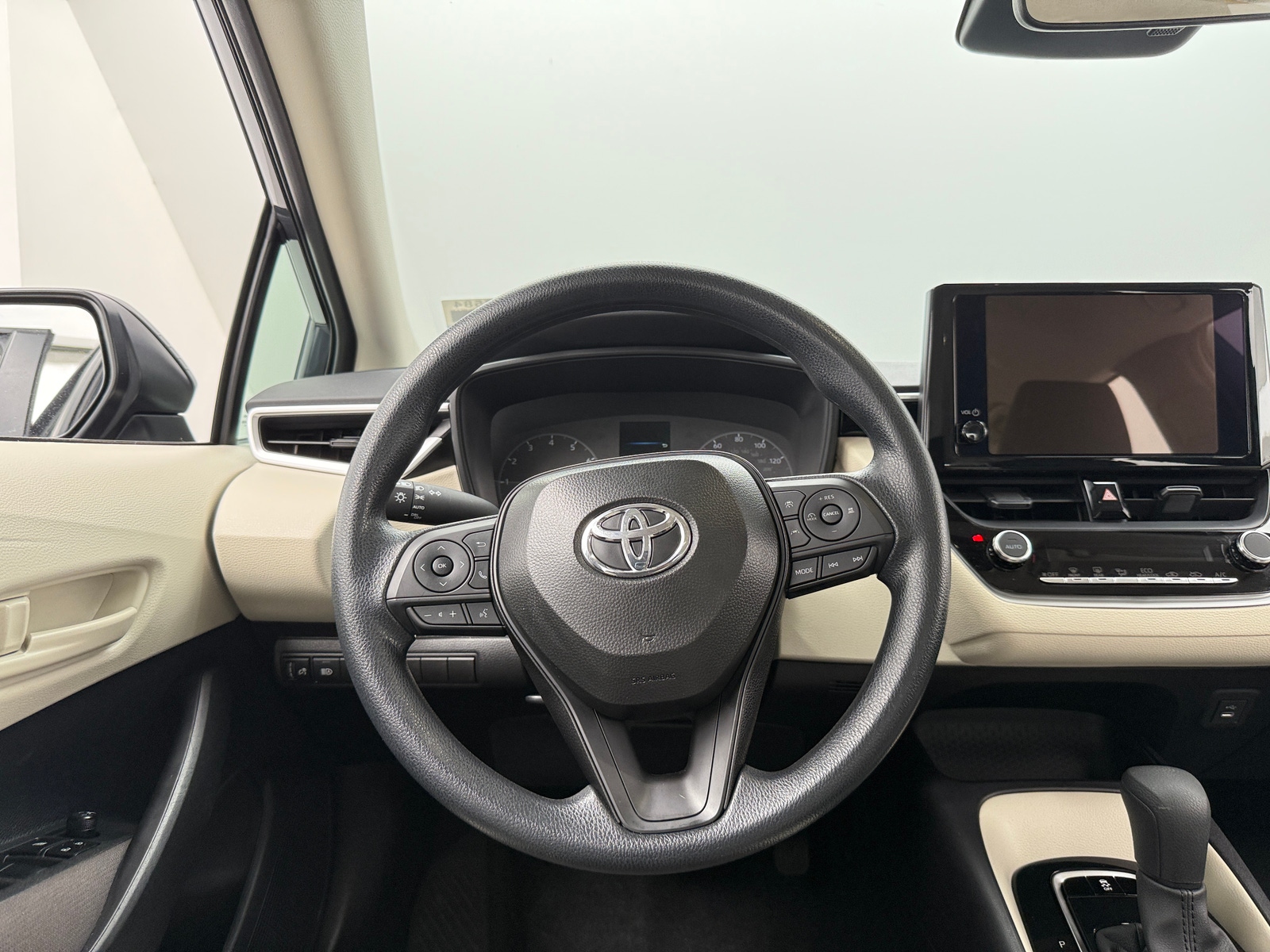 Thumbnail: 2025 Toyota Corolla - 5