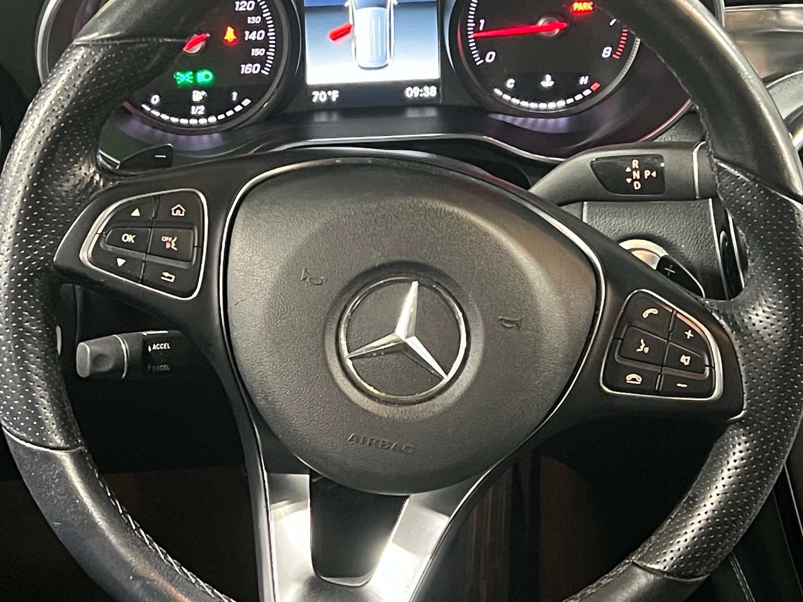 Thumbnail: 2019 Mercedes-Benz GLC - 4