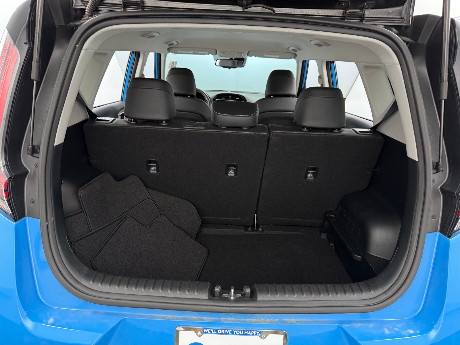 Thumbnail: 2023 Kia Soul - 6