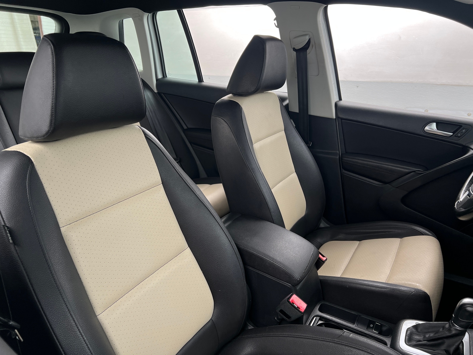 Thumbnail: 2017 Volkswagen Tiguan - 2