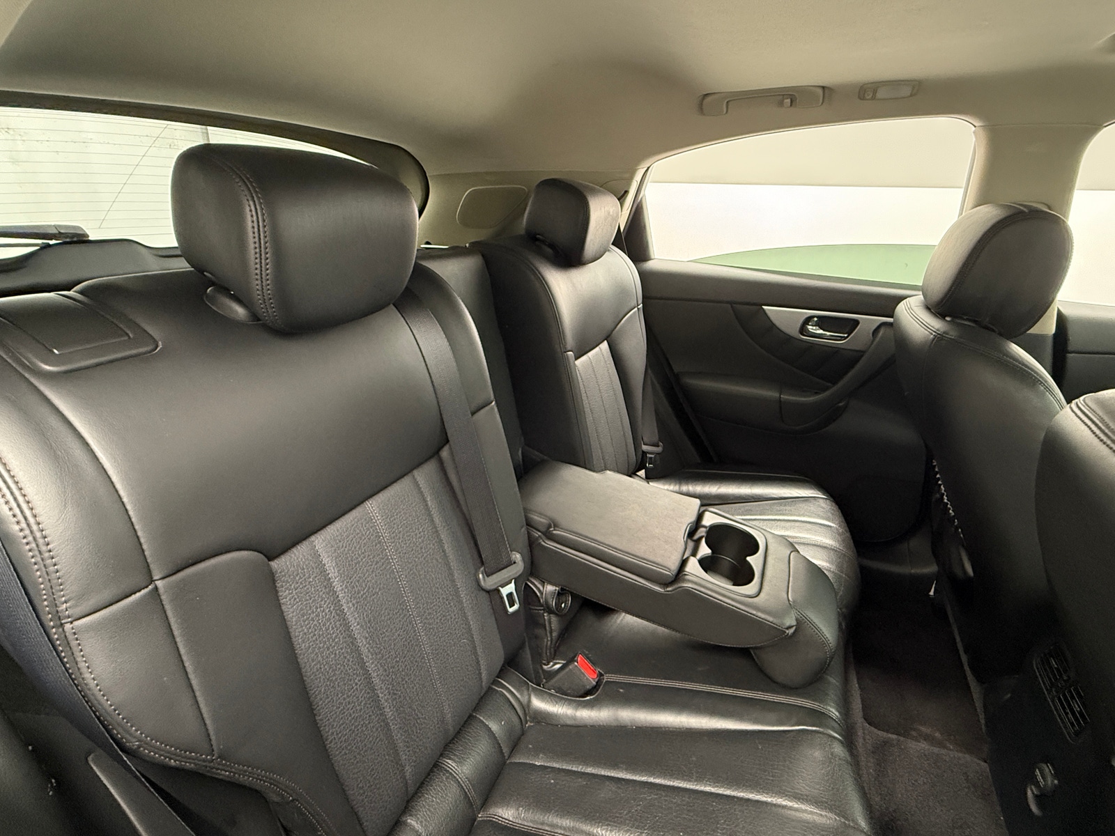 Thumbnail: 2014 INFINITI QX70 - 5