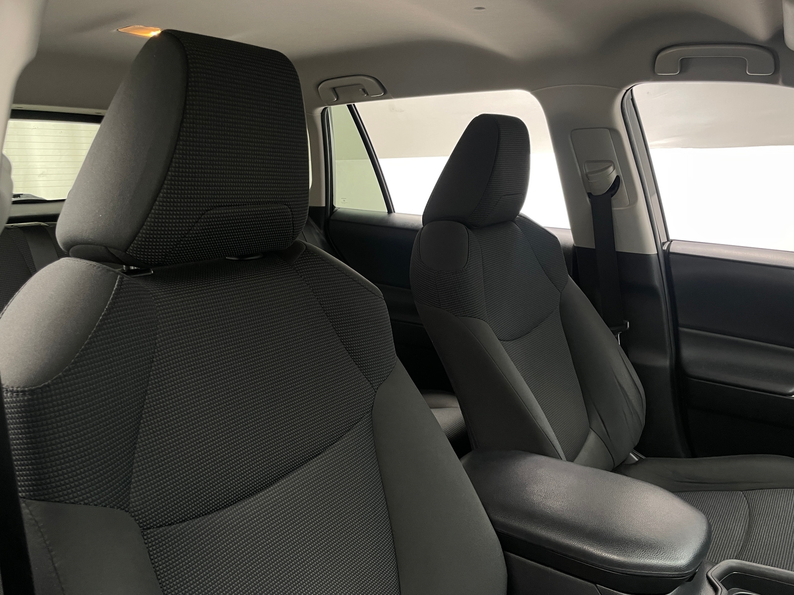 Thumbnail: 2021 Toyota RAV4 - 2