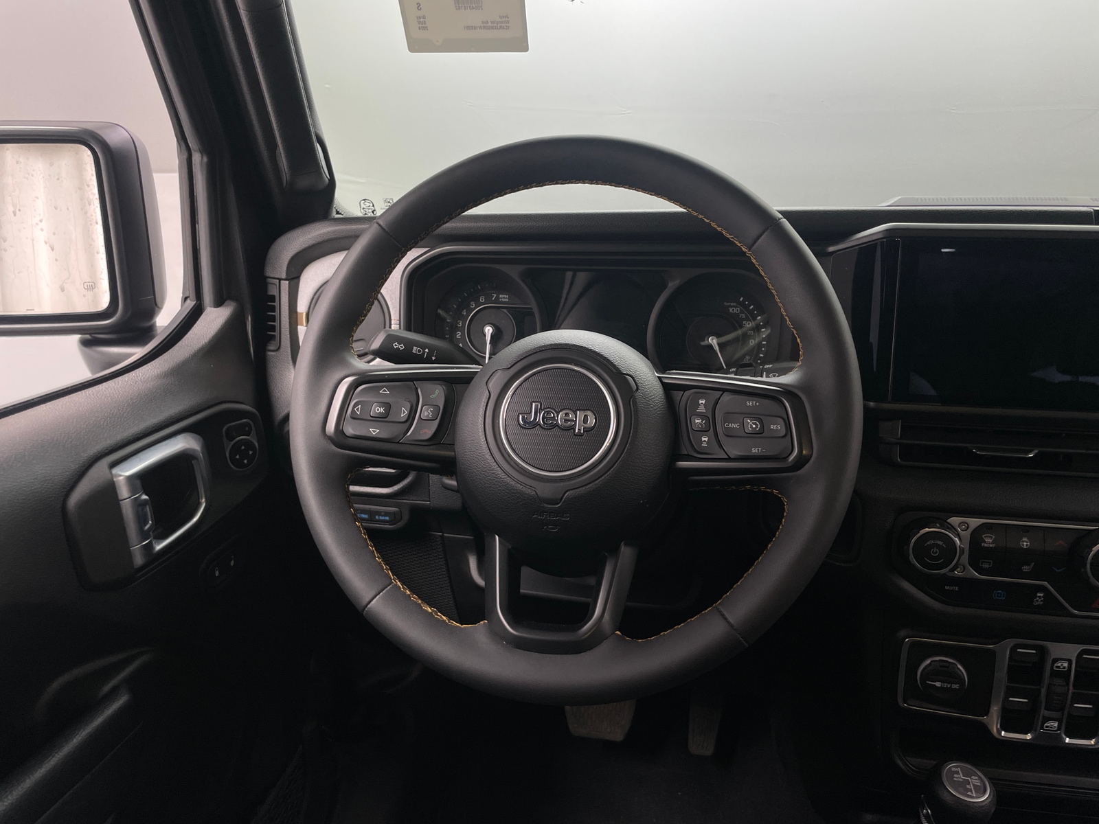 Thumbnail: 2024 Jeep Wrangler - 5