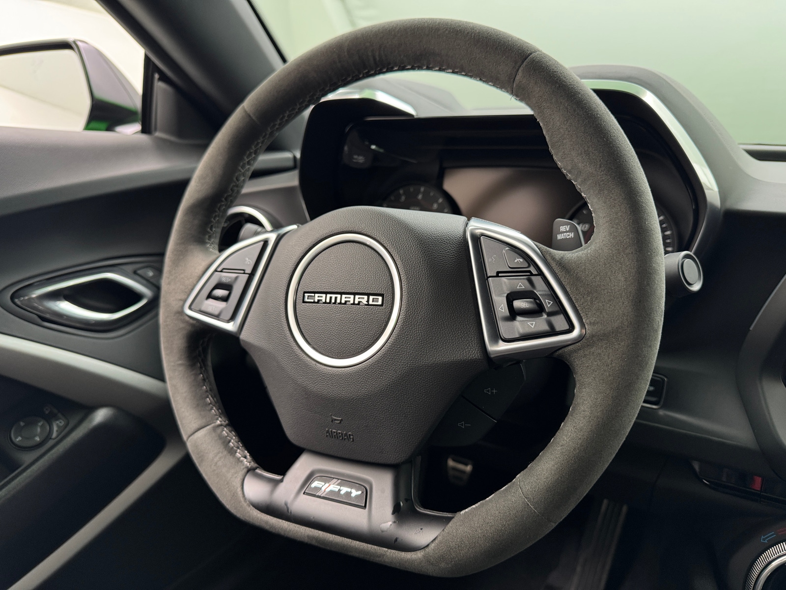 Thumbnail: 2017 Chevrolet Camaro - 4