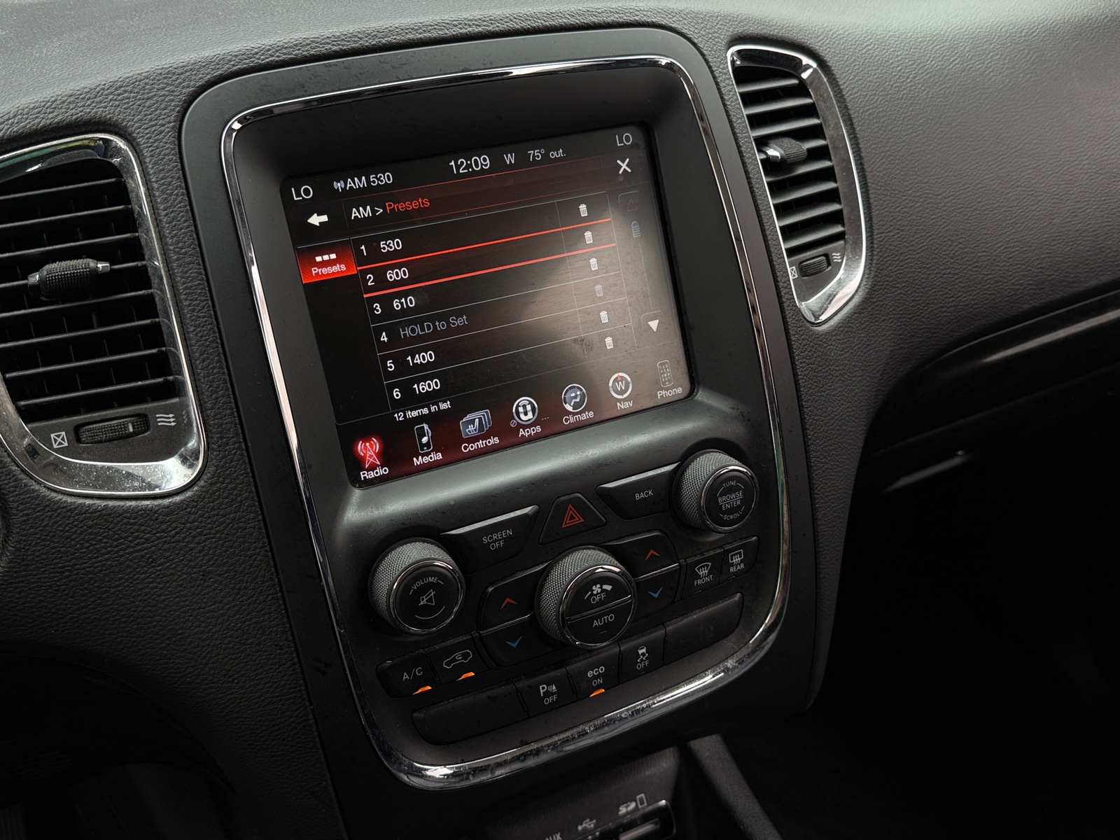 Thumbnail: 2014 Dodge Durango - 3