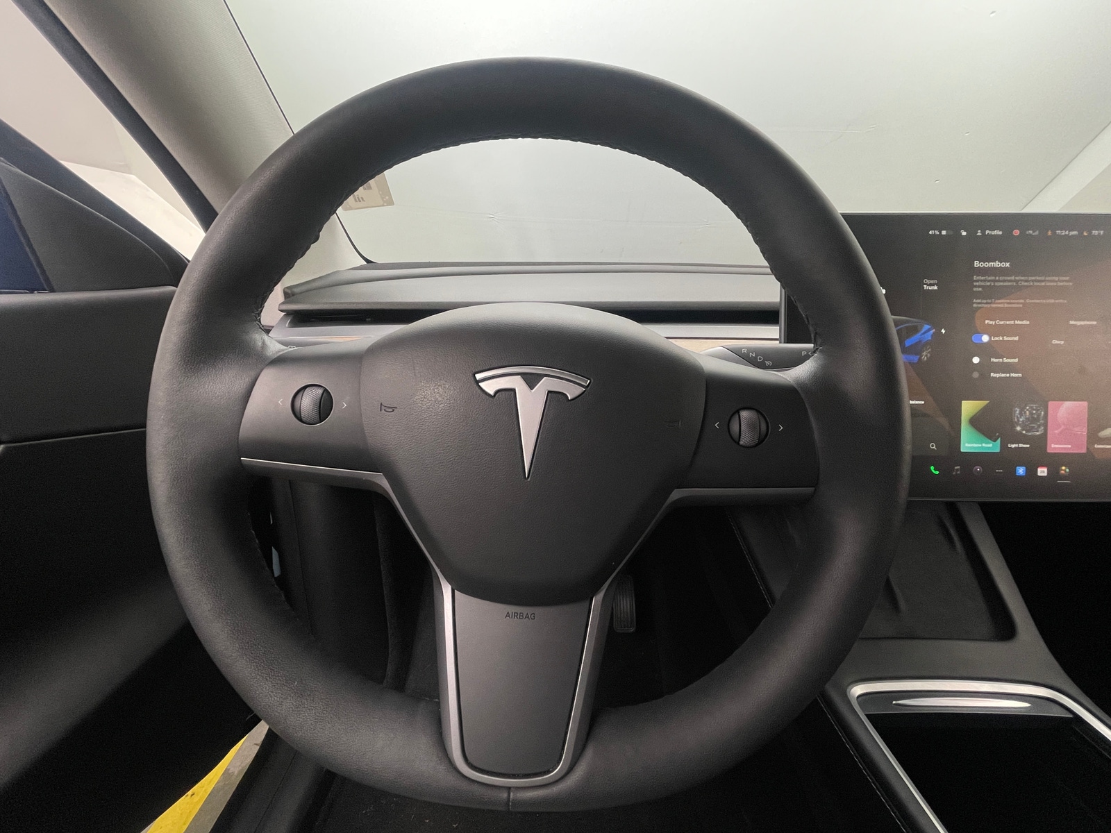 Thumbnail: 2022 Tesla Model Y - 4