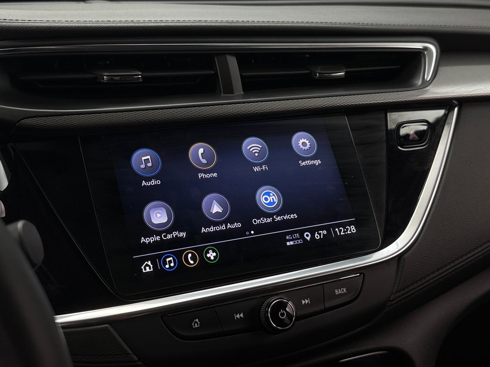 Thumbnail: 2022 Buick Encore GX - 4