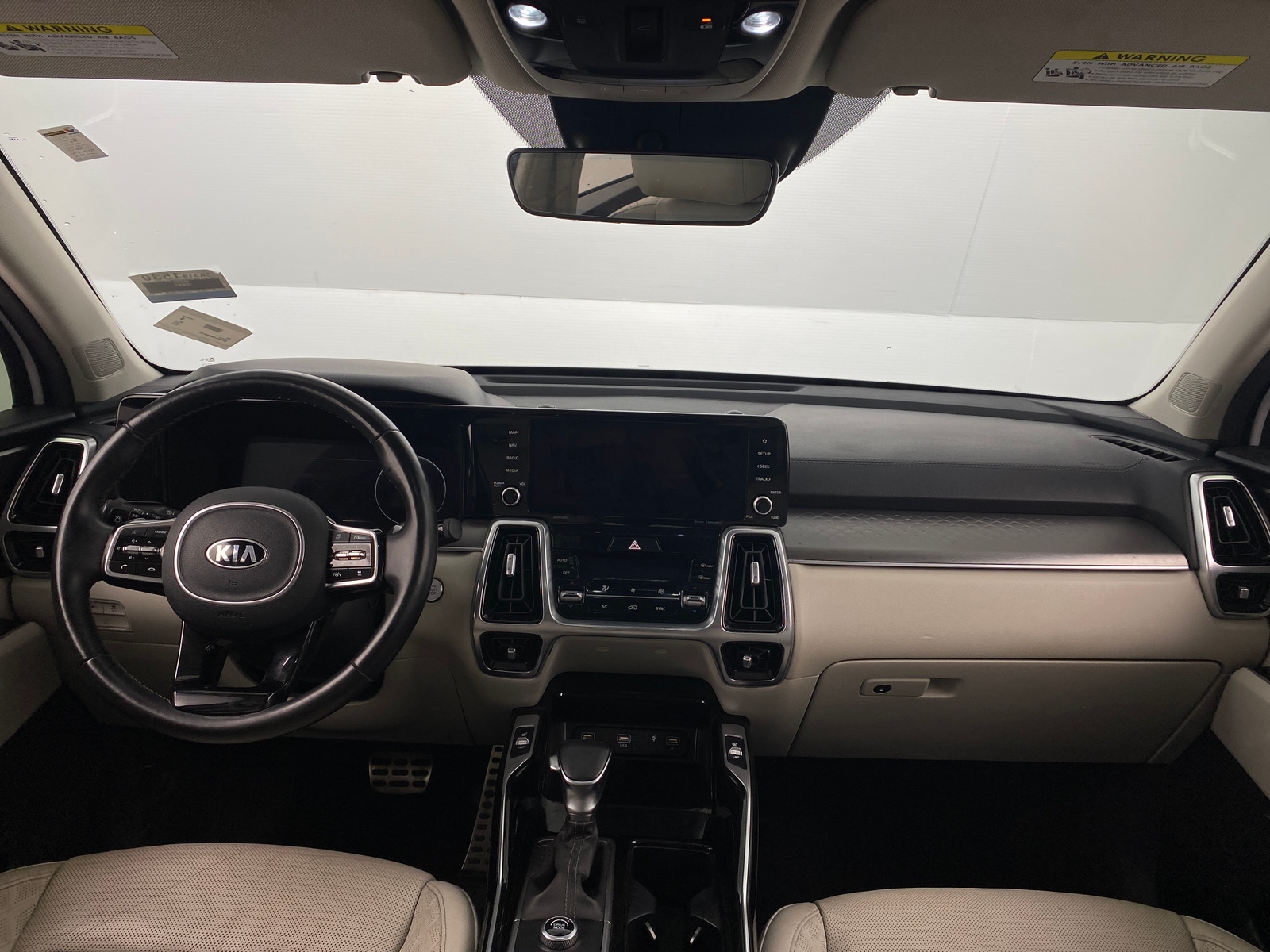 Thumbnail: 2021 Kia Sorento - 2