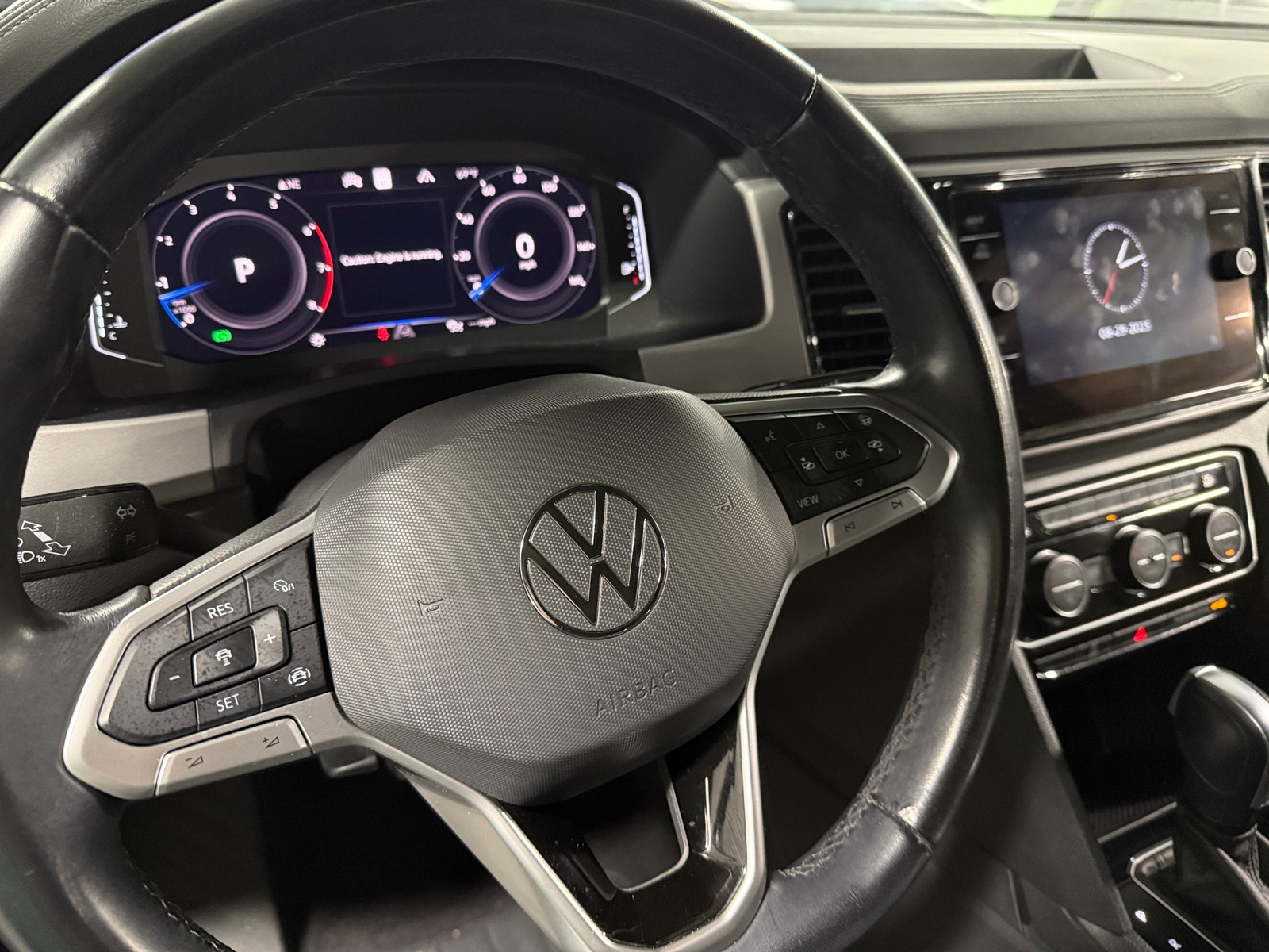 Thumbnail: 2020 Volkswagen Atlas - 4
