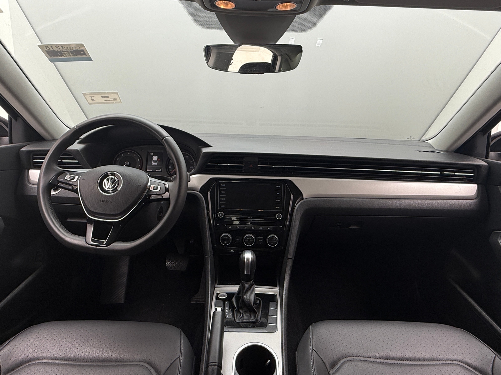 Thumbnail: 2021 Volkswagen Passat - 2
