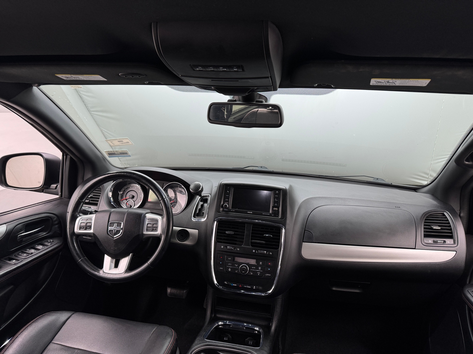Thumbnail: 2019 Dodge Grand Caravan - 2