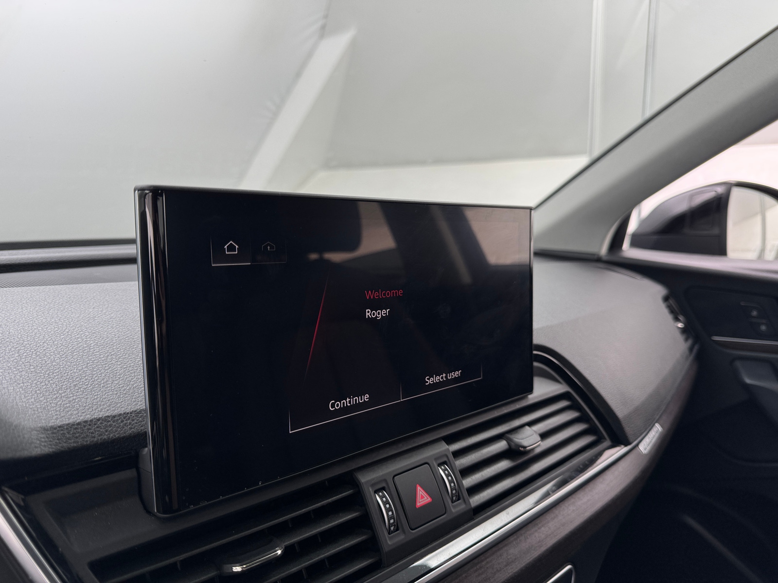 Thumbnail: 2021 Audi Q5 - 3