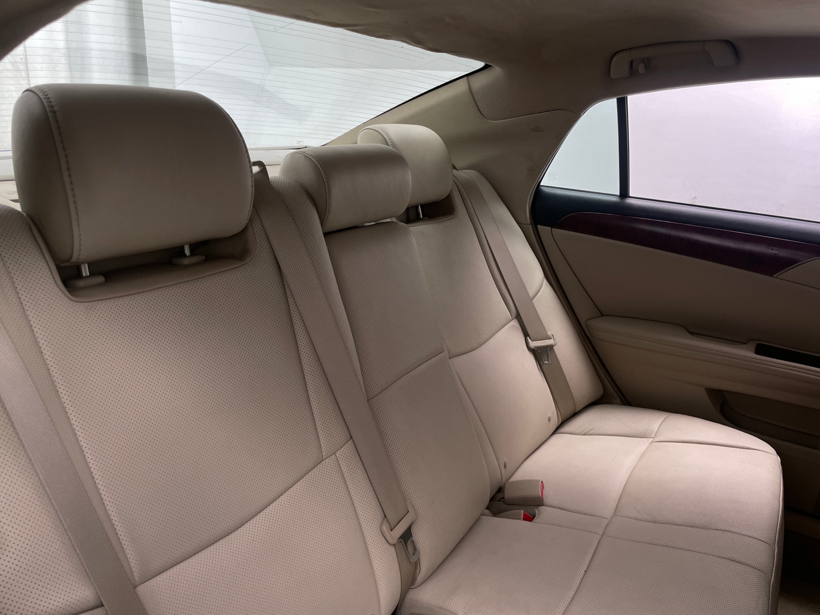 Thumbnail: 2011 Toyota Avalon - 5